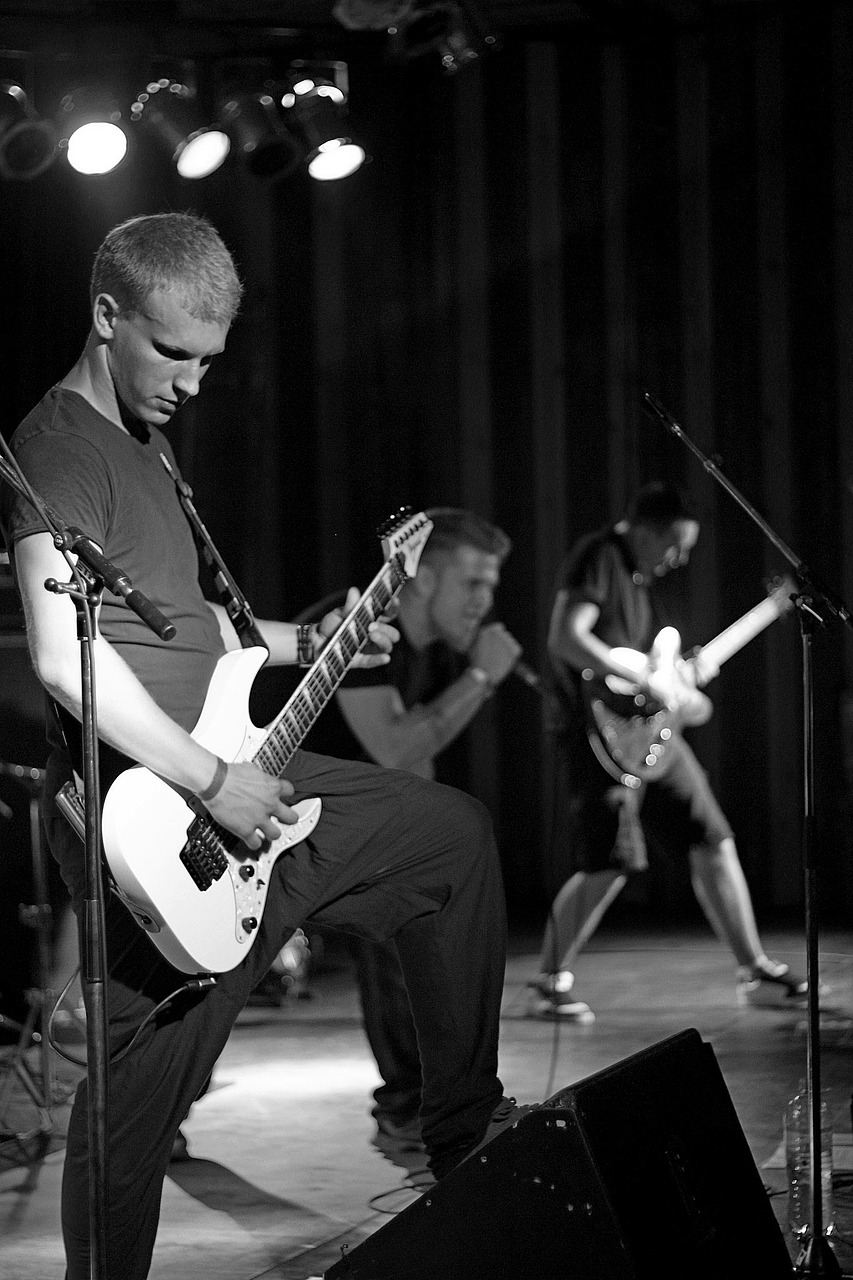 藍(lán)野樂(lè)隊(duì)白沙開(kāi)啟音樂(lè)之旅新篇章