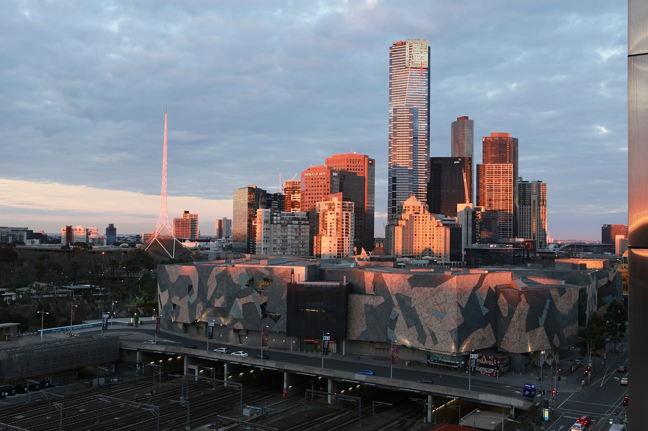 東莞禁摩最新消息2017，城市管理與交通變革深度探討