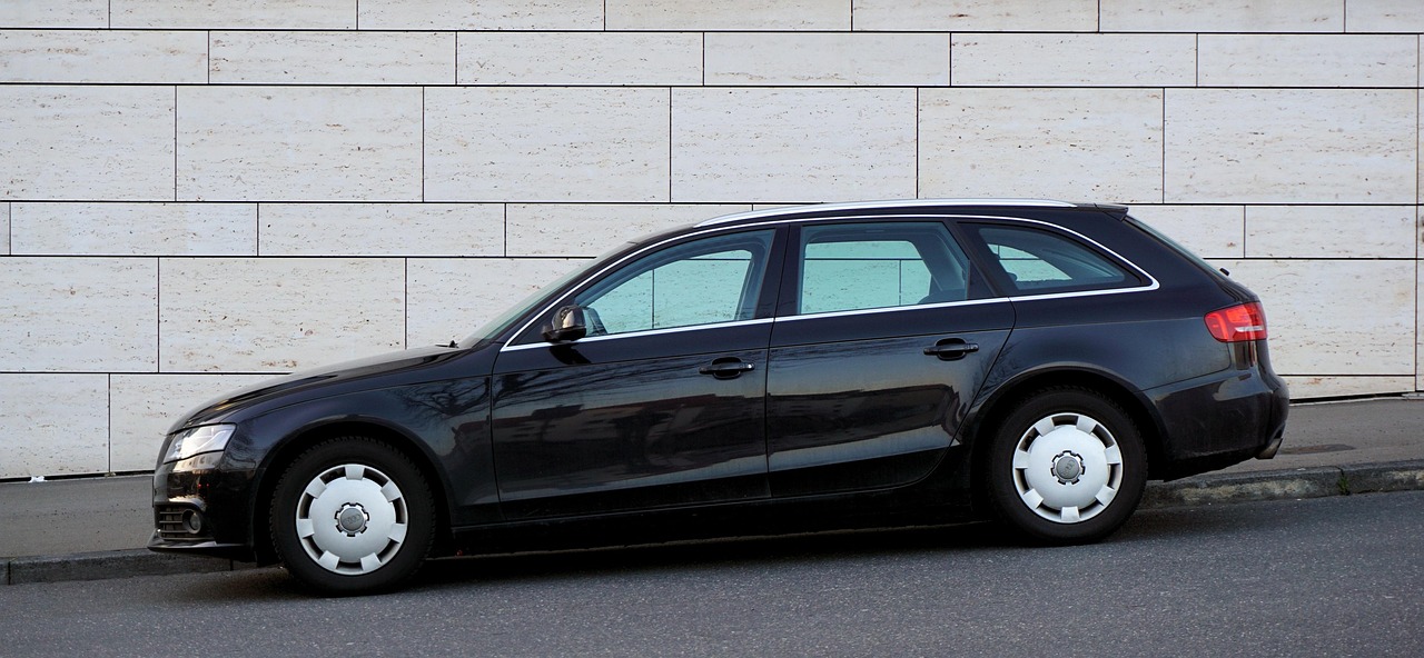 奧迪A4最新款價(jià)格解析及購買指南