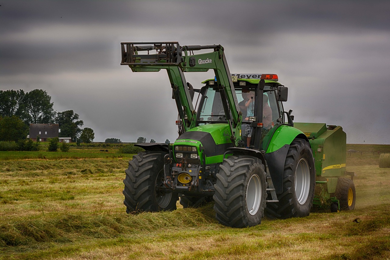 福田雷沃收割機(jī)GE70最新款，科技與效率的完美融合